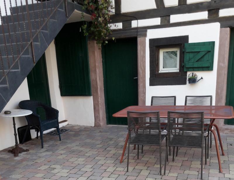 Charmant Petit Appartement En Alsace Bouxwiller  Екстериор снимка